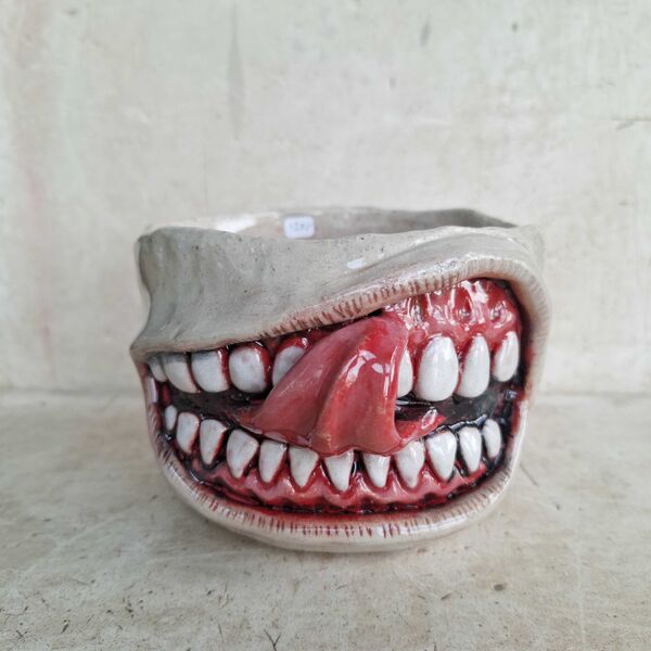 Hymyruukku kielellä